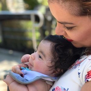 Meet your Posher, Elika